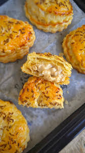 SNA Halaal Chicken Mayo Mini Pies 48's (box)